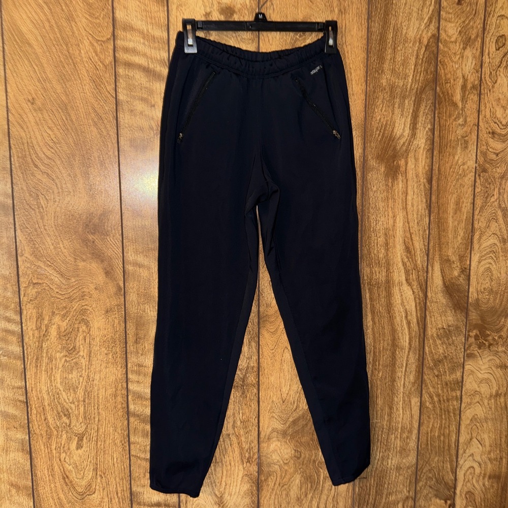 Patagonia Vintage Black Active Hiking Pants Womens Medium Made in USA 24720 FA01